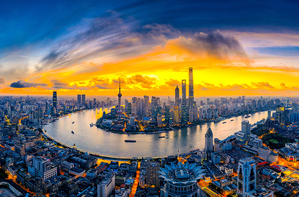 斷路器的上進(jìn)線(xiàn)及下進(jìn)線(xiàn)